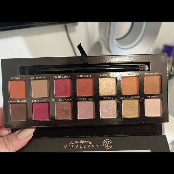 Eyeshadow Palette Anastasia Beverly Hillls Jeffree Star Ofra Cosmetics - Picture 5 of 9